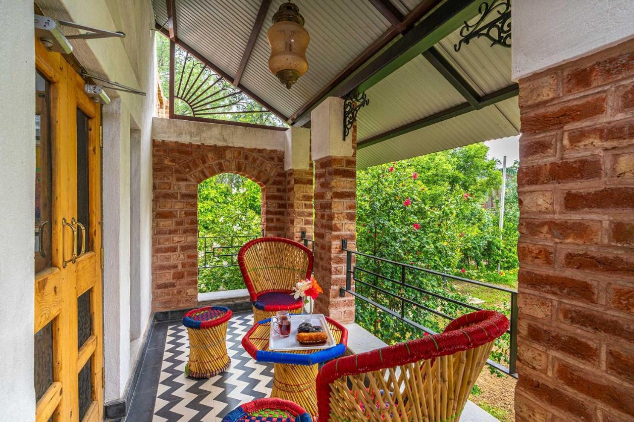 Stayvista'S Peepal Haveli - Rustic Kothi With Terrace, Breathtaking View & Bonfire Narainpur  ภายนอก รูปภาพ